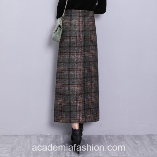 Elegant Retro Hight Waist Woolen Long Plaid Skirt
